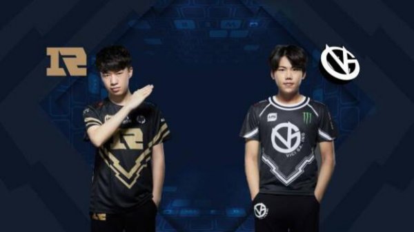 影子却迟迟 影子却迟迟